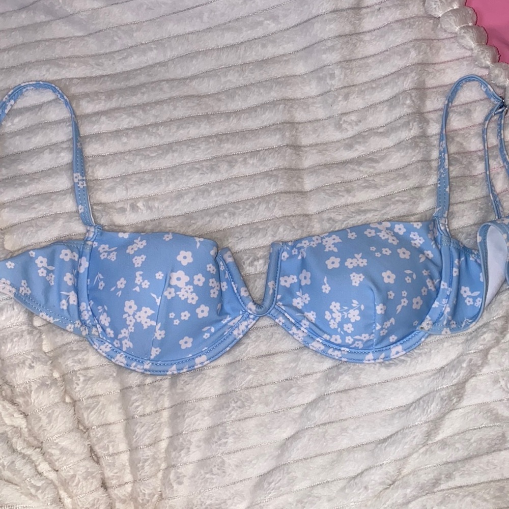 Bikini top